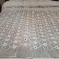 Copriletto matrimoniale di velo