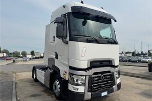 TRATTORE STRADALE RENAULT T 520