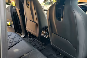 auto bmw full elettrica