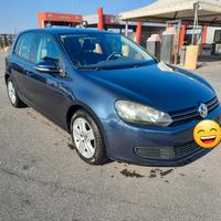 Volkswagen Golf 2.0 TDI 110cv
