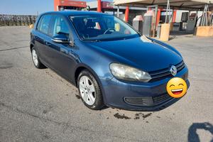 Volkswagen Golf 2.0 TDI 110cv
