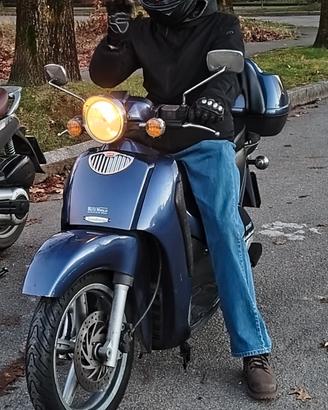 Aprilia Scarabeo 150 scooter
