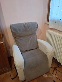 Poltrona alzapersona