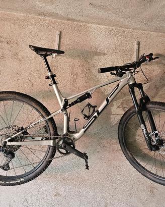 mtb full alluminio taglia L