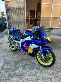 Yamaha r1