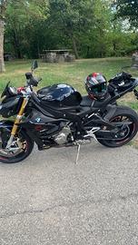 BMW s1000r