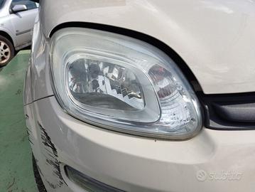 Proiettore destro FIAT PANDA del 2012