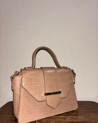 Borsa a mano nude rigida