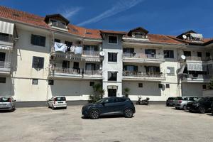 MANSARDA A GIUGLIANO IN CAMPANIA