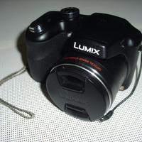 Macchina fotografica Panasonic Lumix Leica