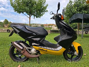 Yamaha Aerox 50