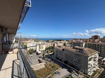Appartamento di 150 m² con 4 locali a Termini Imer