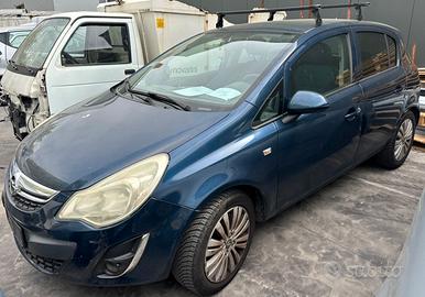 OPEL CORSA per ricambi usati