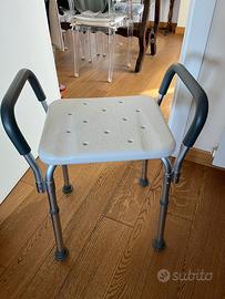 Sedile Onda Bagno/doccia con braccioli imbottiti