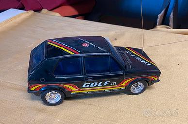 Auto Golf GTI  radiocomandata