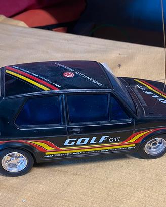 Auto Golf GTI  radiocomandata