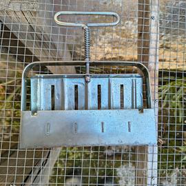 Soil blocker  per orto