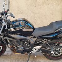 Yamaha FZ6 - 2011