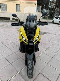 Honda x adv 750 2025