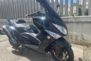 Yamaha T Max - 2008