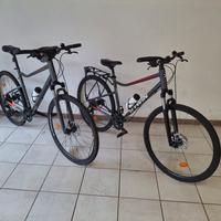 Coppia bicicletta trekking uomo donna 