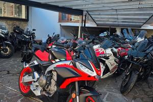 Aprilia Tuono 660 tua a 86€ al mese, anno 12/2021 