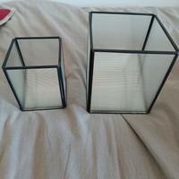 Contenitore in plastica con fondo specchiato 