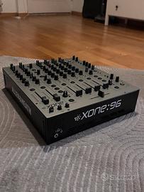 mixer  Allen & Heath Xone 96