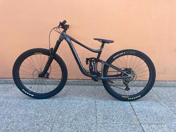 OLBIA: BICICLETTA DA ENDURO GIANT REIGN