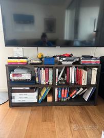 Mobile basso in legno scuro 120x55 cm