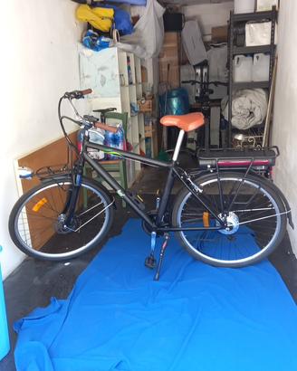 Bici elettrica IVEL TOURING 28” - nero satinato