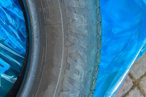 Gomme universali
