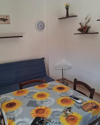 Assemini centro Via Pascoli bilocale arredato