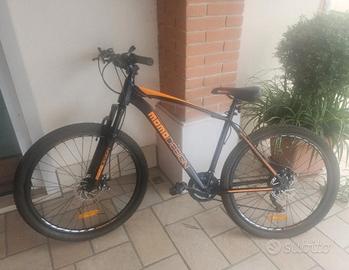 Mountain Bike Momo Design 