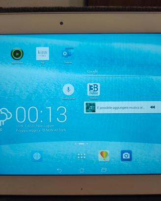 Tablet ASUS K010(TF103). con custodia e scatola