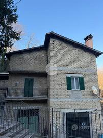 VILLA SINGOLA A ROIATE