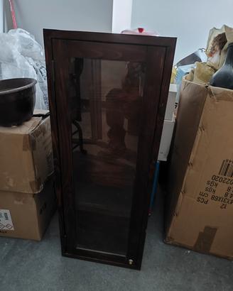  2 pensili più 1 specchio grande