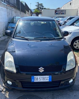 Suzuki Swift 1.3 4x4 5p. GL