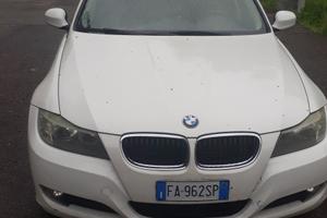 B M W  serie 320d Touring msport anno2012