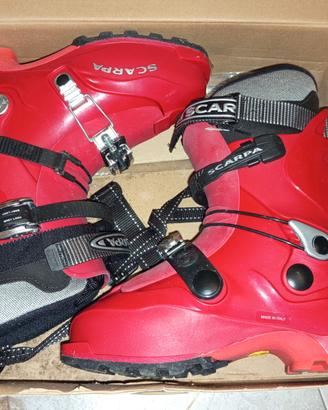 scarponi sci scarpa