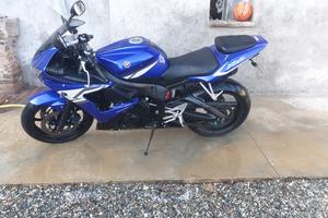 Yamaha r6 2004