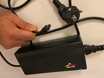 Caricabatterie e-bike DE HAWK 48v Li-ion