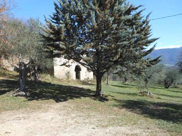 Terreno di 20000 m² a Pratella