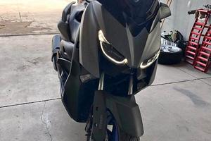 Yamaha X-Max 300 SOLI 7 MILA KM !!!!!!!!