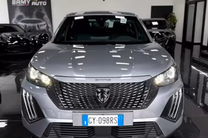 Peugeot 2008 Hybrid Style