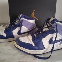 Air Jordan 1 MID