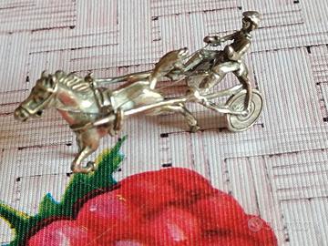 cavallo in miniatura argento 800