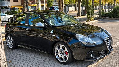 Alfa Romeo Giulietta quadrifoglio Verde 1750 TBi