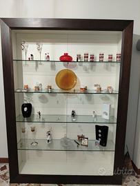 vetrinetta espositore fatta in legno artigianale 