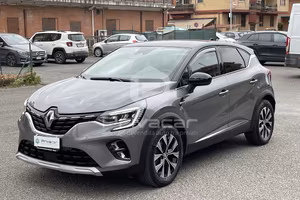 RENAULT Captur Plug-in Hybrid E-Tech 160 CV Techno